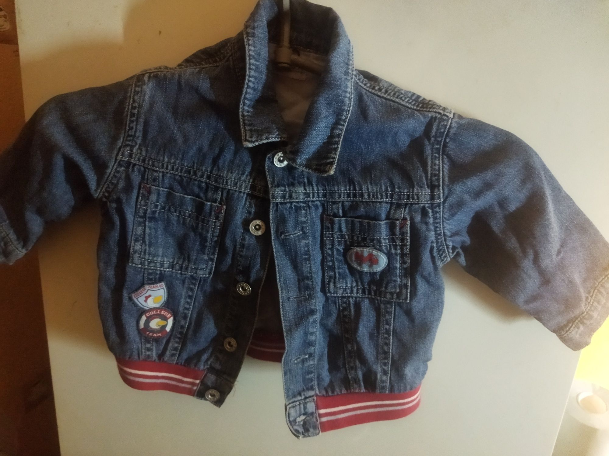 Курточка дитяча ( на вік 2 рочки+-, залежно від малятка)