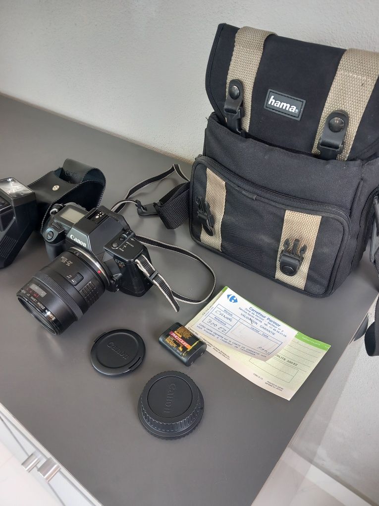 Camara fotográfica Canon + acessórios