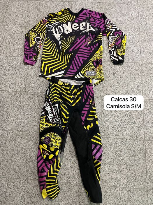 Material de motocross e enduro