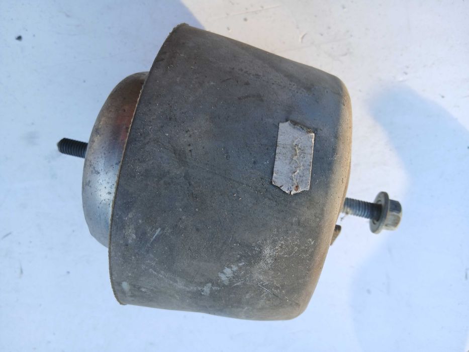 Poduszka silnika A4 B6 2.4 V6 3.0 V6 oryginalna Rybnik