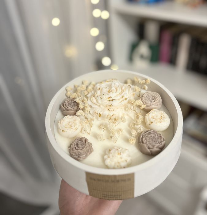 Świeca sojowa świece kwiaty box w zalewie gipsowej w gipsie