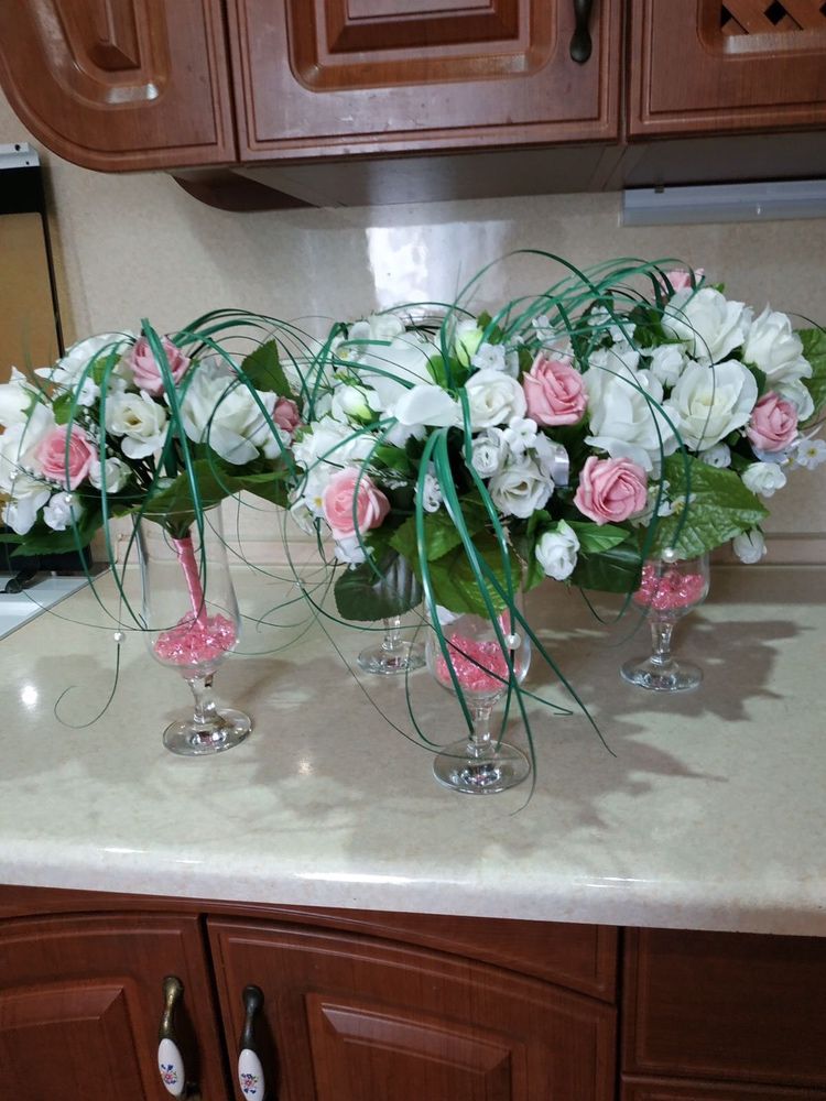 Свадебное украшение на столы гостей, цветочная композия, аксессуар