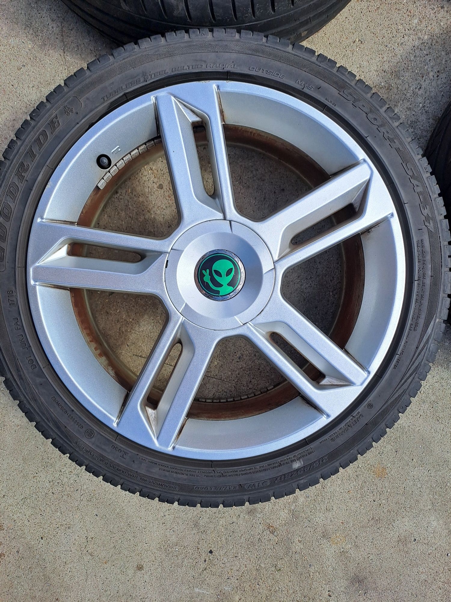 4szt Felgi Aluminiowe Fiat 17cali 4x98 Komplet Opony Lato