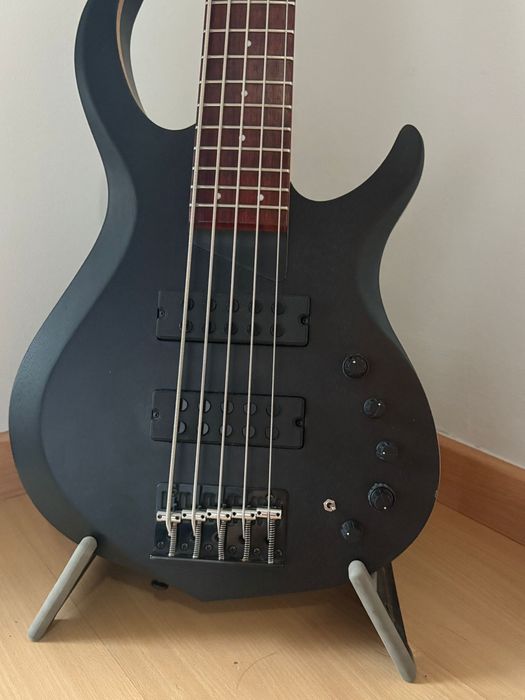 Bass marcus miller M2