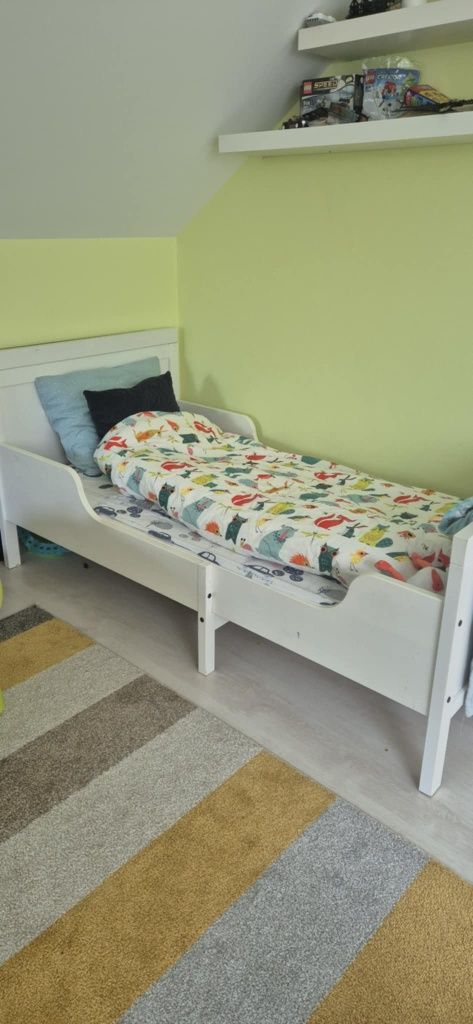 Łóżko Ikea rosnące z dzieckiem sundvik