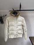 Пуховик бомбер helly hansen