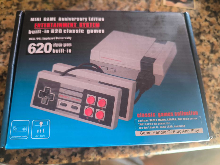 Vendo consola 620 jogos nova