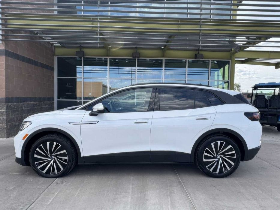 Volkswagen ID.4 S      2024