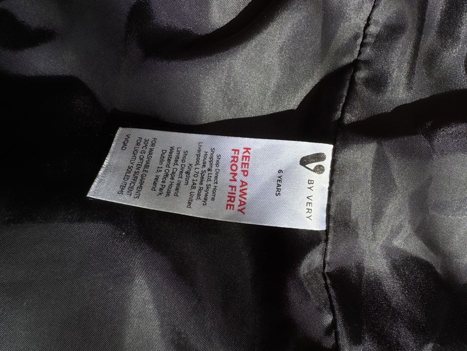 Куртка для дівчинки, подовжена куртка,