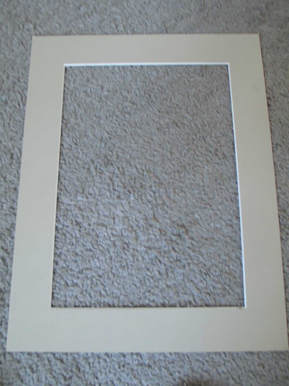 Passe-partout 35x45 cm okno 25x35 cm