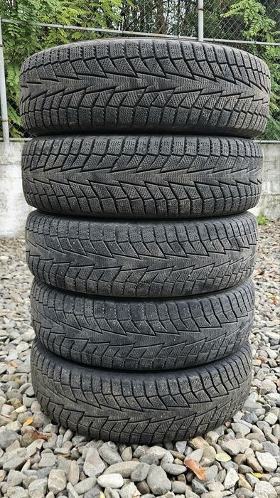 Зимова резина Б/У Hankook winter I'cept IZ2 175/70 R14 88T