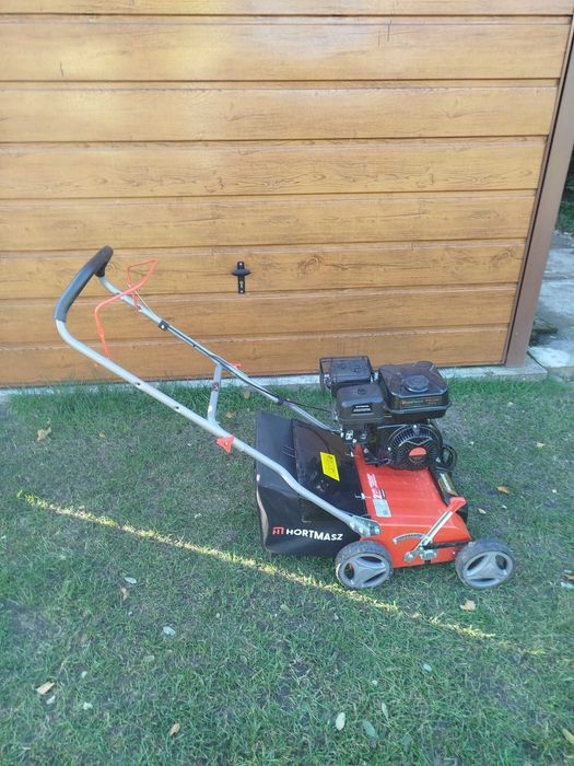 Wertykulator spalinowy