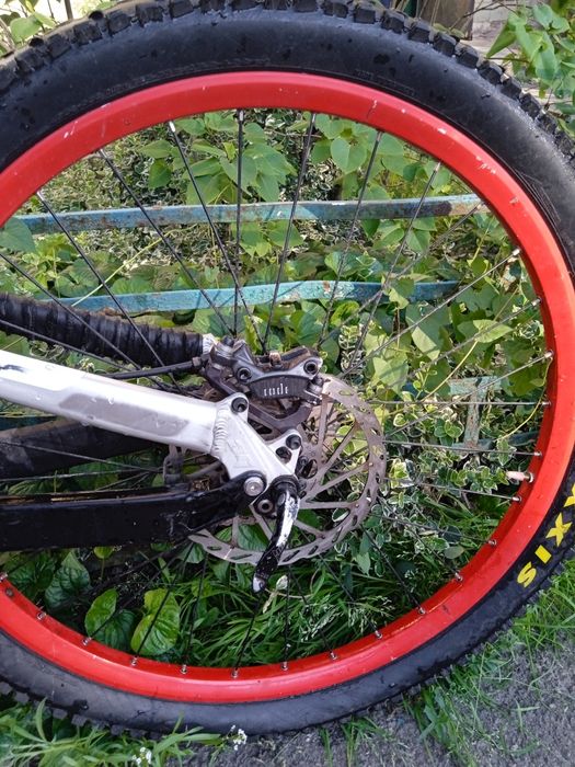 Велосипед двопідвіс, гірський