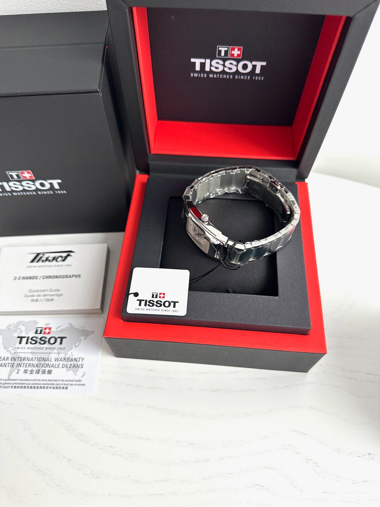 Жіночий швейцарський годинник TISSOT женские швейцарские часы оригинал