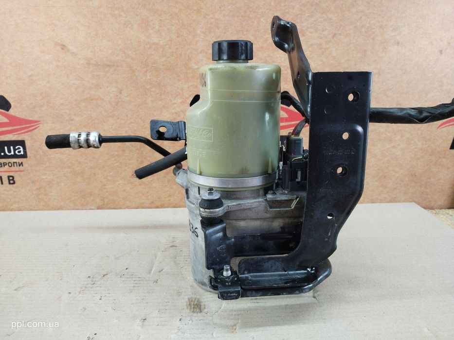 Ford Transit Connect Mk2 12- 1.6 TDCI Focus MK3 Насос ГУР 4M513K514CA