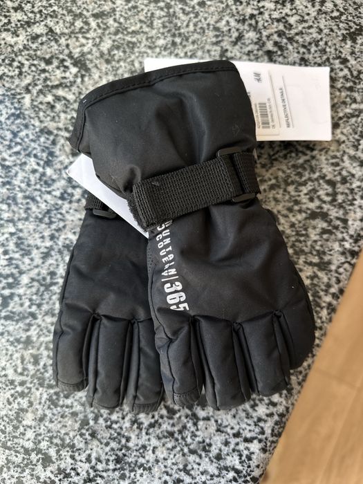 Перчатки зимние H&M