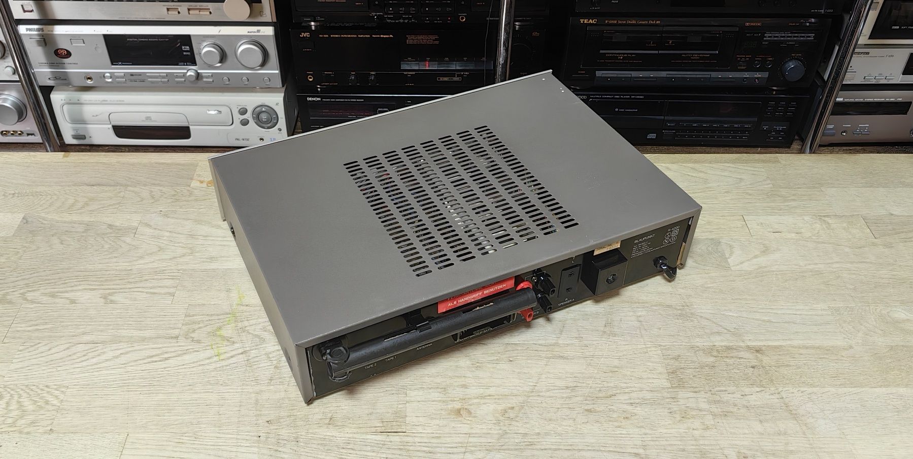 Ресивер Blaupunkt R-4200