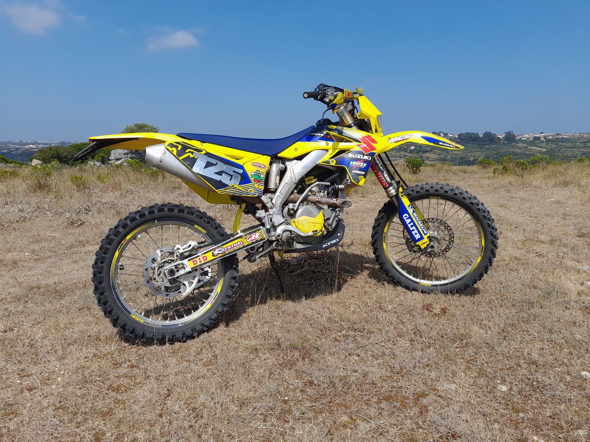 Rmz 250 . Matriculada