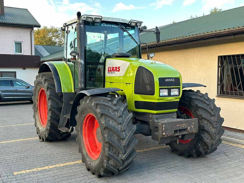 Claas Ares 816RZ JD Arion 826 Axion Renault John Deere 6820