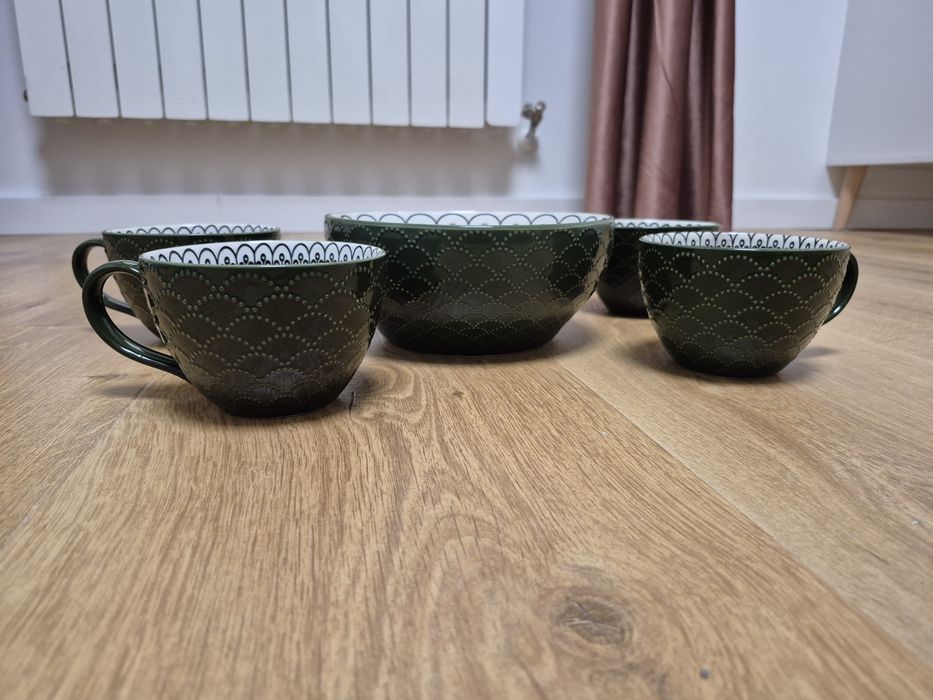 Smukee Filiżanki Jumbo tłoczenie jakosc 4 sztuki zielone i miska set