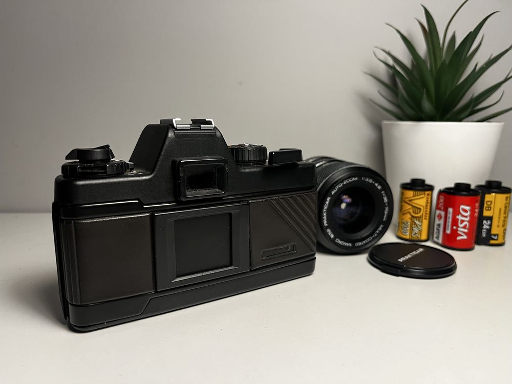 Praktica BX-20  50mm f1,8/ 35-70mm f3,5-4,8 - aparat analogowy,zadbany