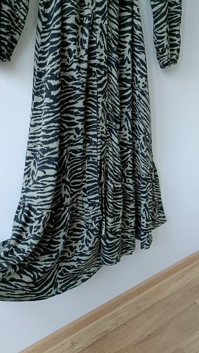 Sukienka długa maxi szmijzerka szerokie rękawy wiskoza 44 XXL