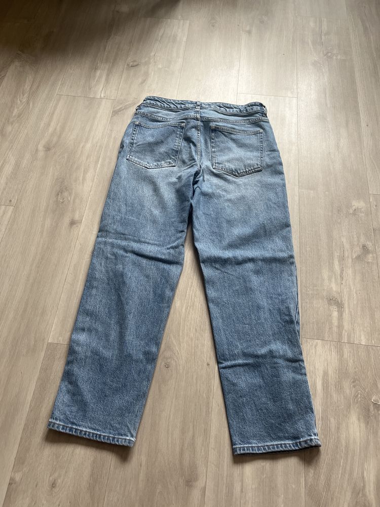Jasne jeansy z hm
