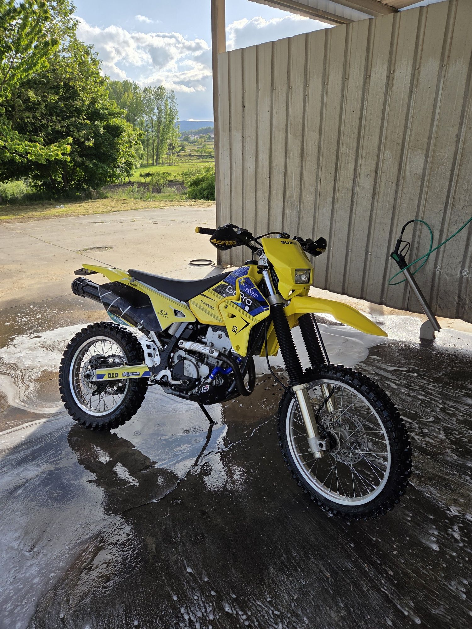 Suzuki DRZ 400 E