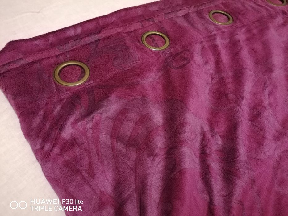 Cortinados veludo roxos