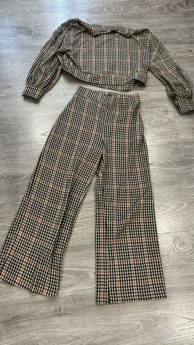 Костюм хс-с, 500 грн