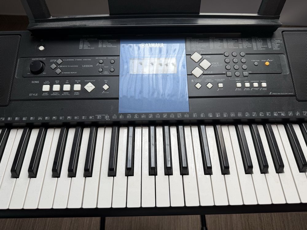Keybord Yamaha psr-e333