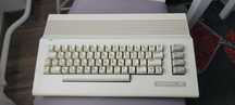 Konsola komputer Commodore c64c vintage