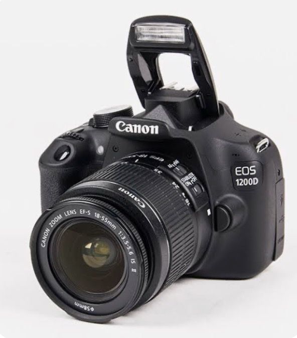 Фотоапарат Canon EOS 1200D