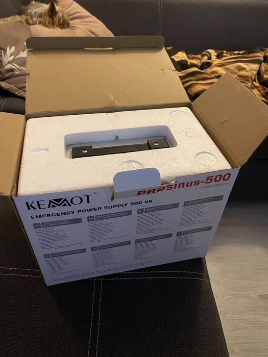 Інвертор ДБЖ Kemot 500Вт + акумулятор Rebel 12 В / 100 Ач