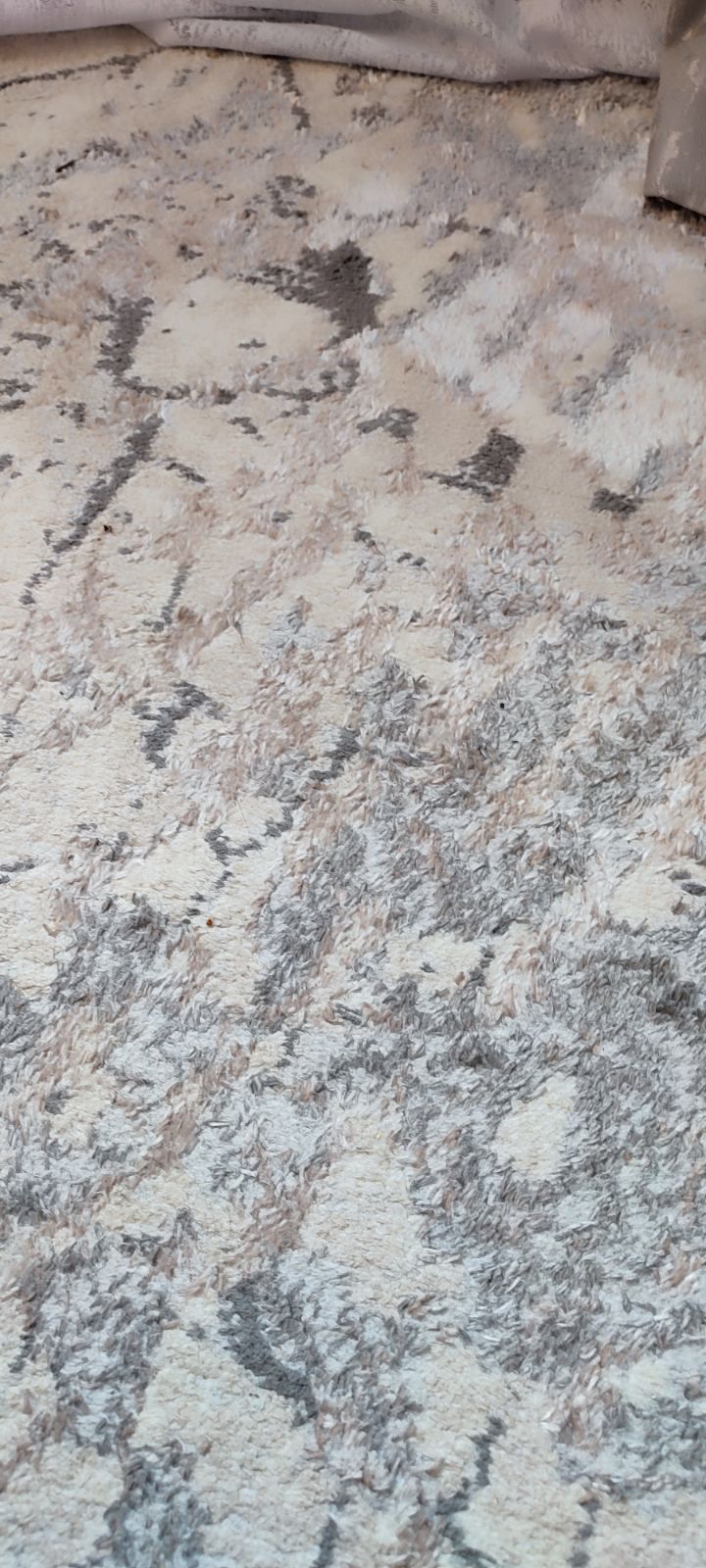 Продам новий ковер. Розмір шир.2м-довжина 2.25.