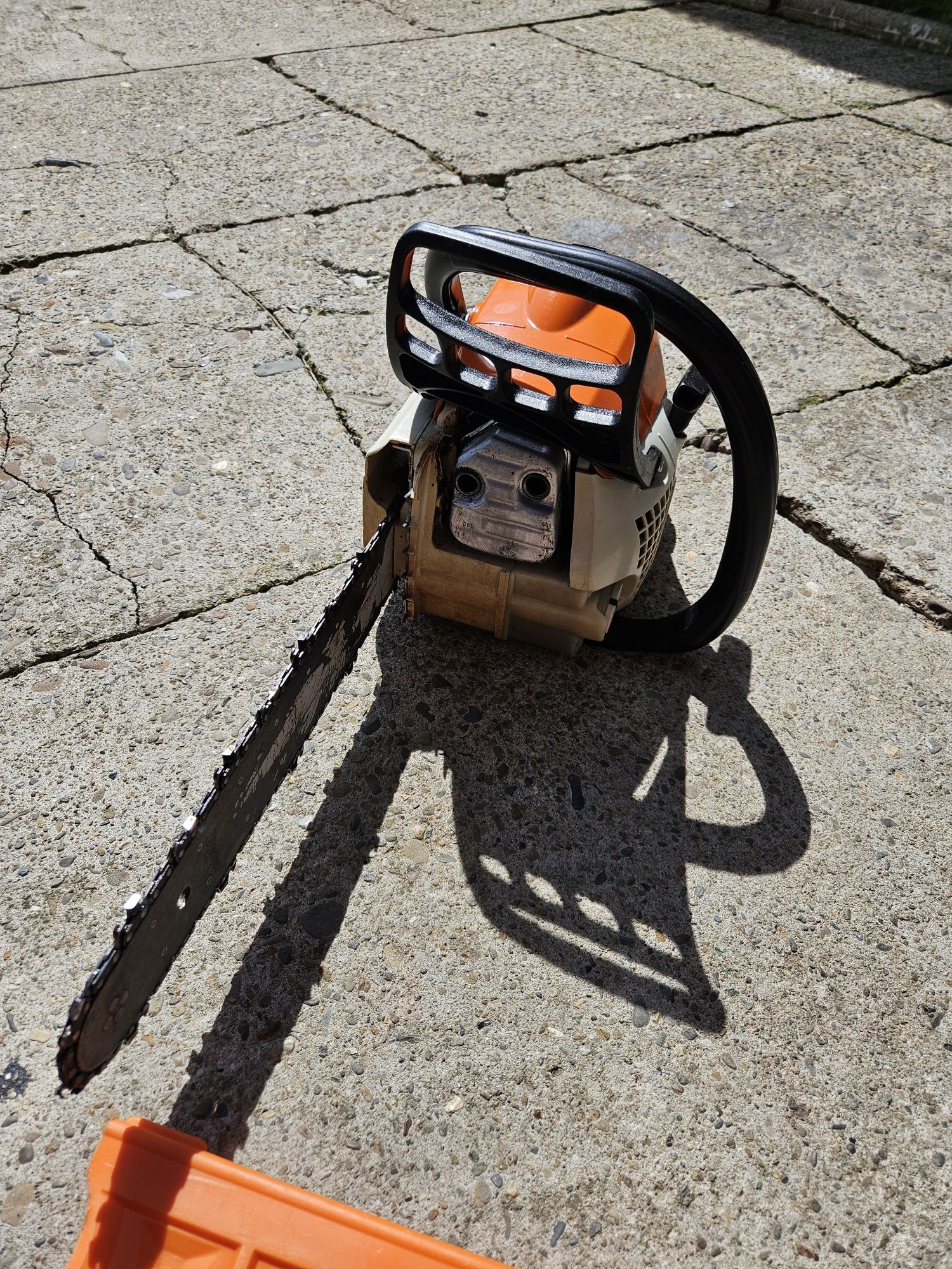 Pilarka Piła spalinowa Stihl Ms 211/C 2.3km