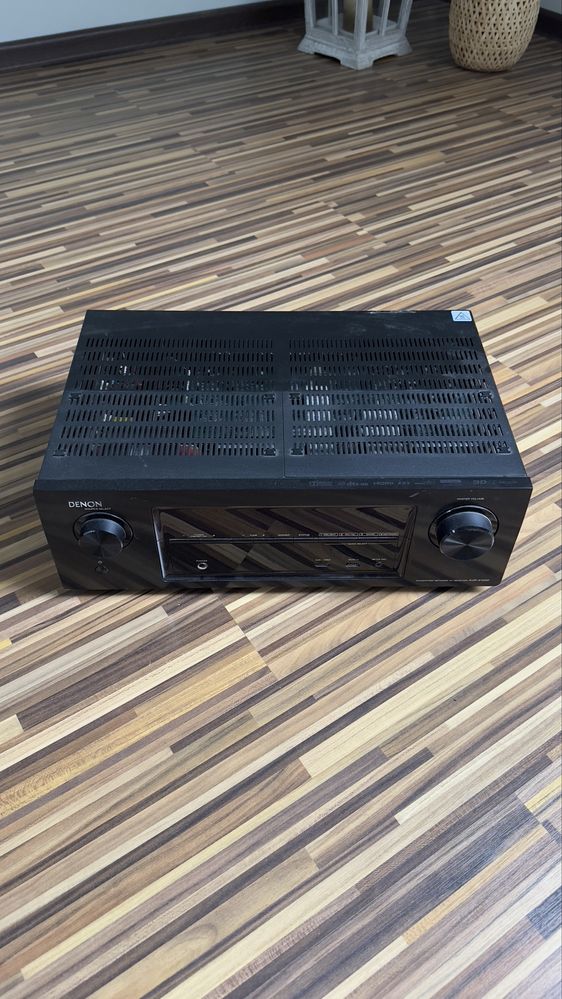 Amplituner Denon AVR X1000