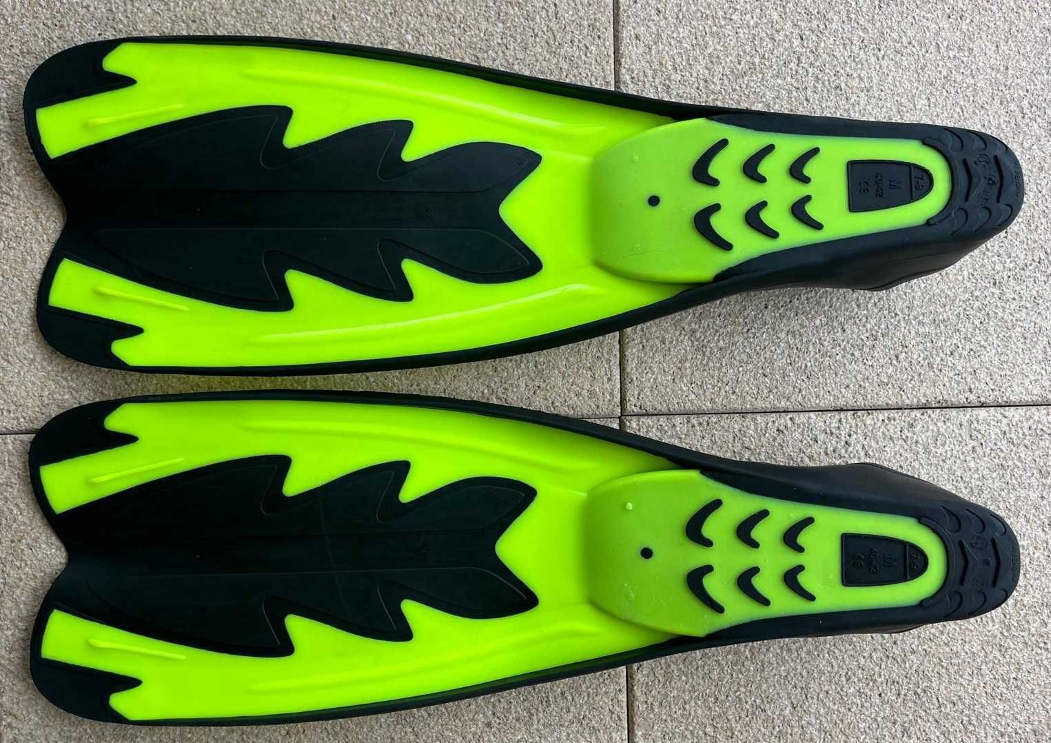 Płetwy Kaloszowe Scubatech rozm. M (40-42)
