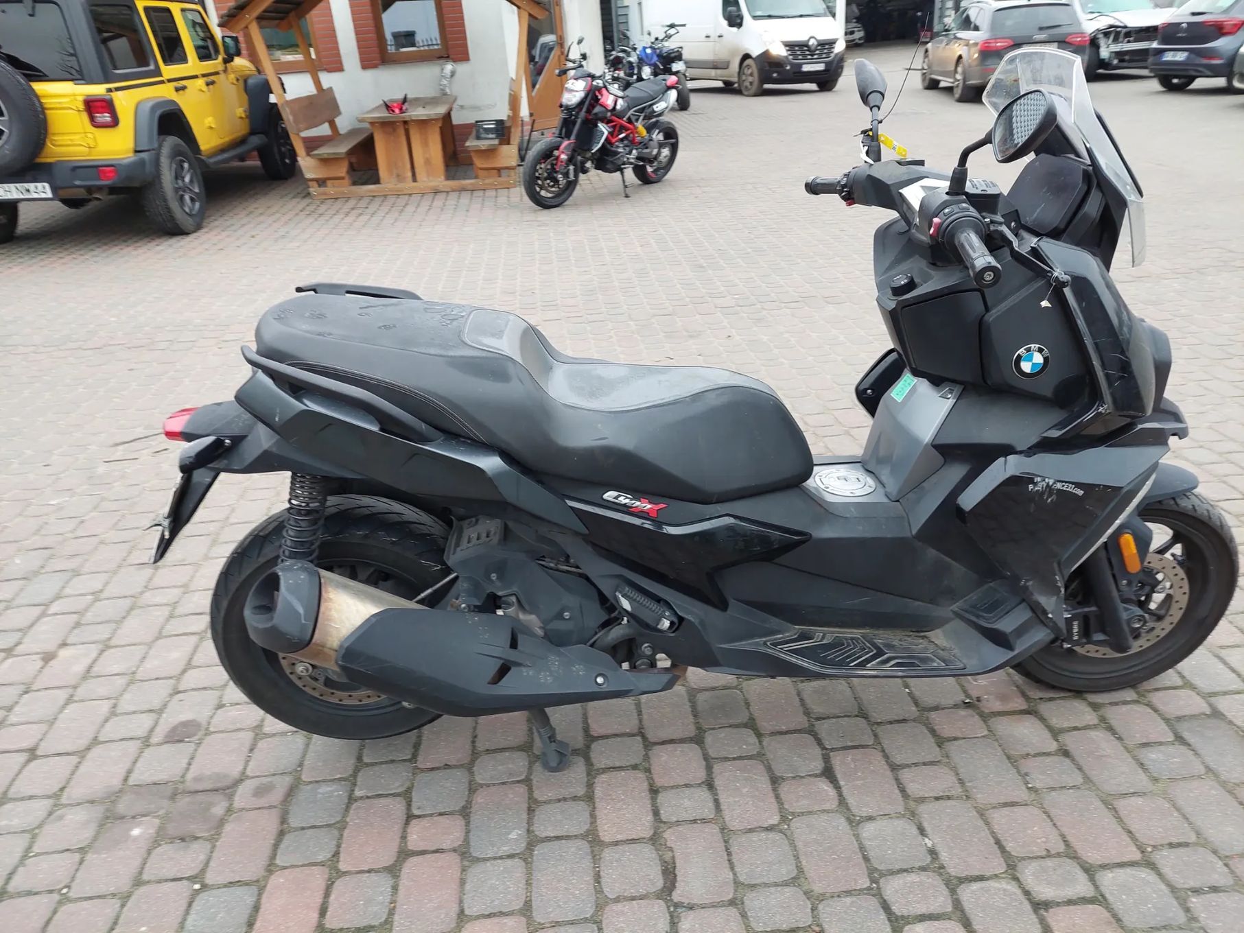 BMW C 400 X