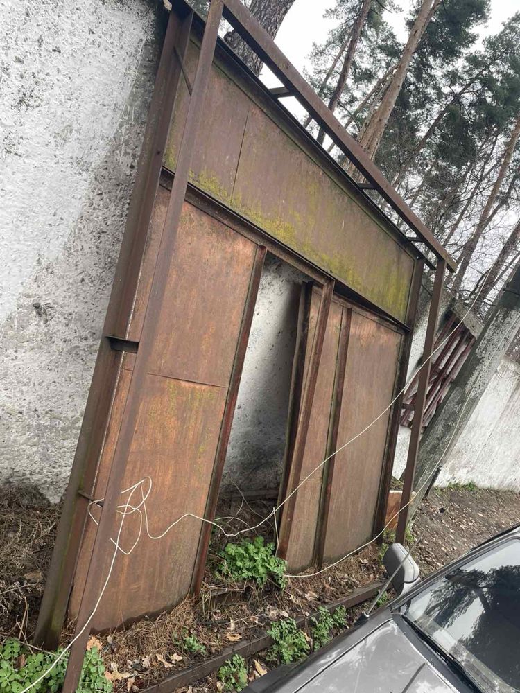Ворота гаражные с рамой