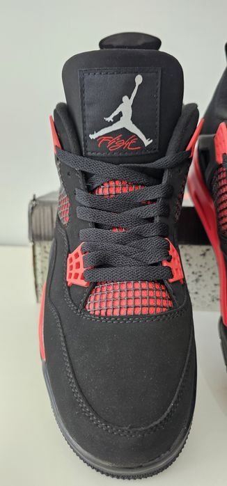 Tênis Air Jordan 4 Retro "Red Thunder"