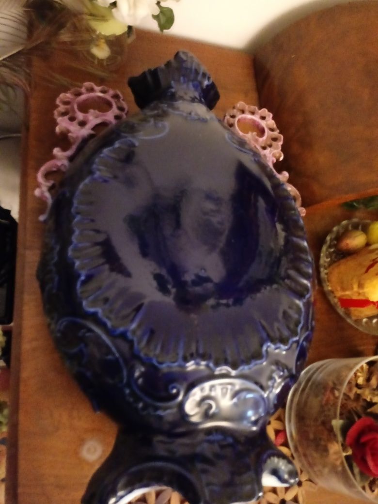 Antyk , stary wazon Francja recznie malowany