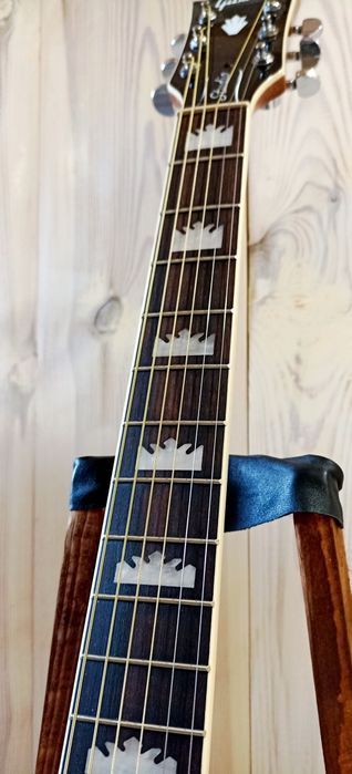 Акустична гітара Gibson j200