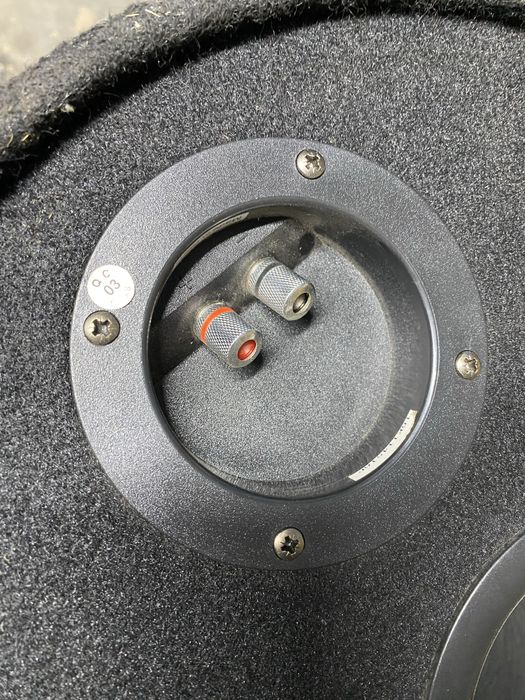 Продам сабвуфер JBL CS1214T