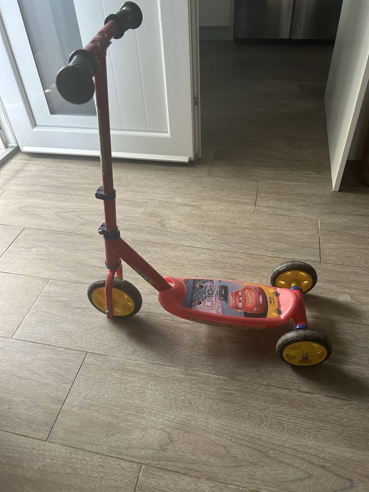 Trotinete faisca mcqueen