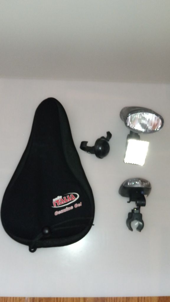 Bicicleta Decathlon RockRider Vitamin R + Extras