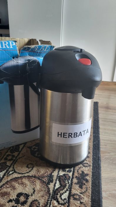 2 termosy airpot3,5l