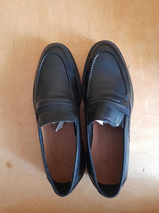 Туфлі чоловічі, чорного кольору, 43-44 розміру