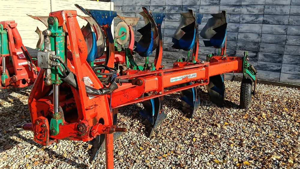 Pług kverneland resor   Pottinger vario 4 skiby ZAB.HYDRAULICZNE