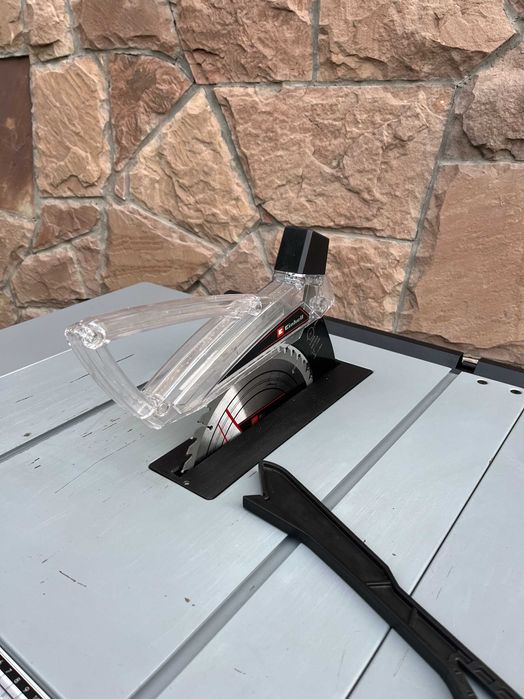 Циркулярная пила Einhell TC-TS 2225 U бу